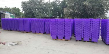 Wasser- Beweis 600*400*365 Millimeter Plastiktotalisatoren mit diebstahlsicherer Knopf-Dichtung stapelnd