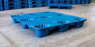 Kundenbezogenheit 1100*1100 Millimeter LDPE-Blasformen-Kunststoffpaletten sondern gegenübergestellt aus